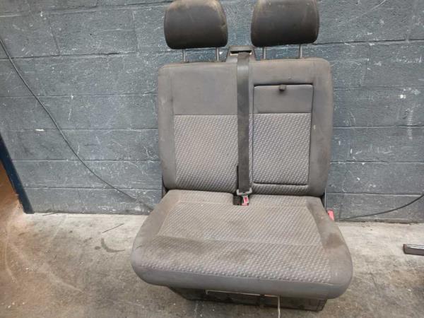 SIEGE AVANT DROIT VW - Vue 1